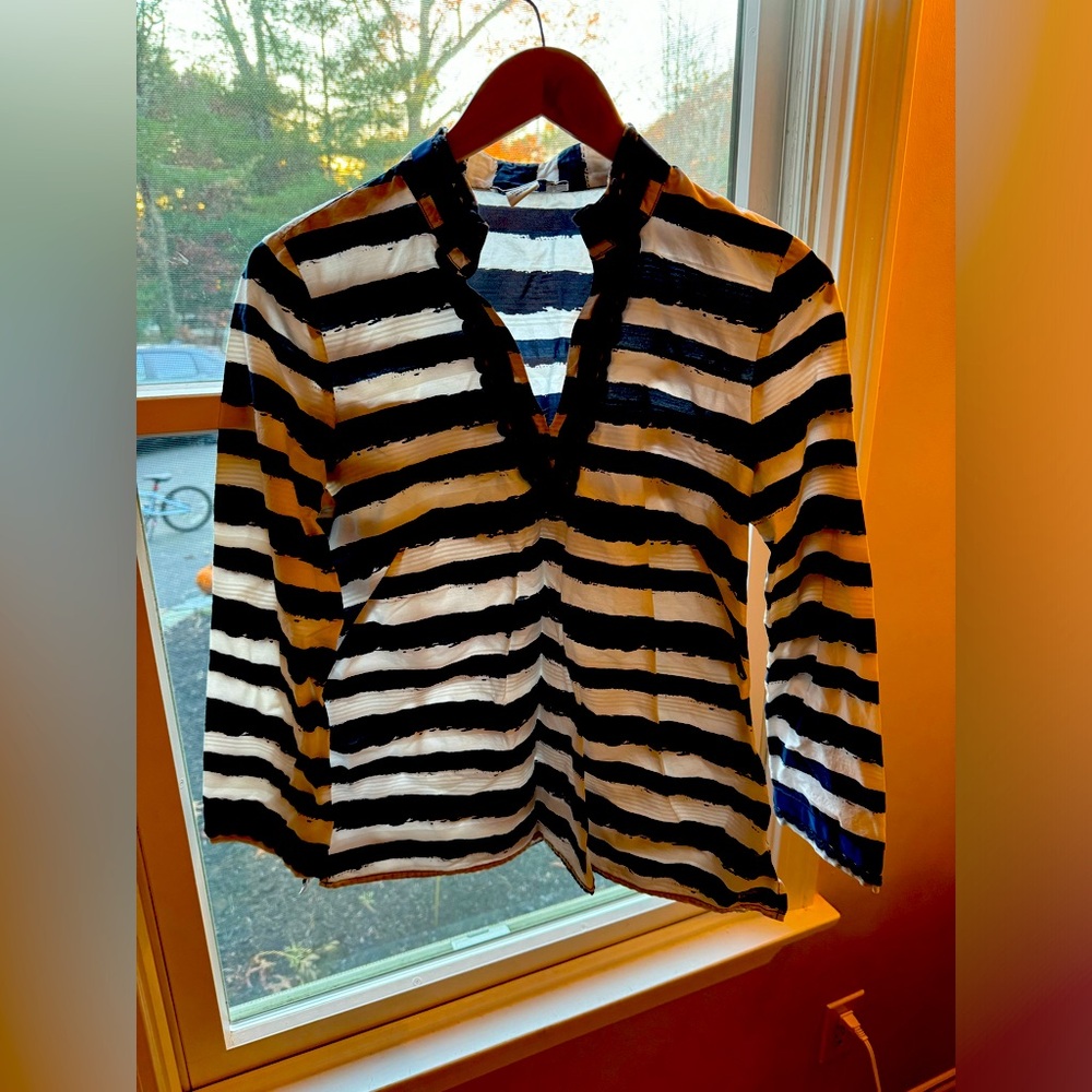 Vineyard vines tunic